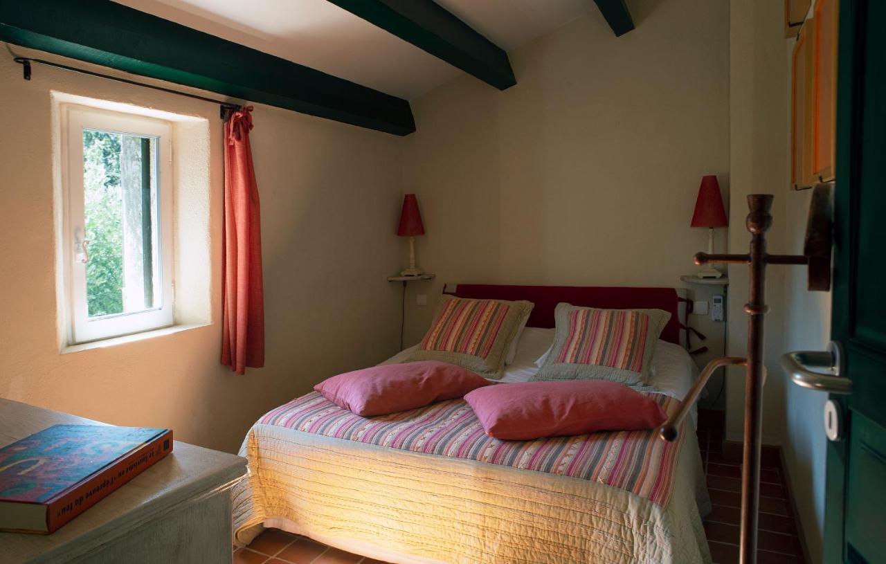 Le Clos Des Amandiers