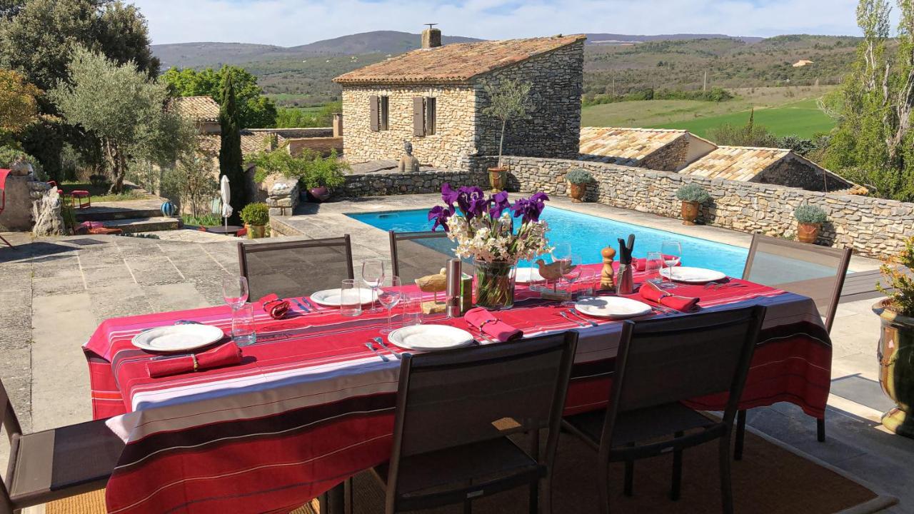 Alojamento de Acomodação e Pequeno-almoço Le Clos Des Amandiers Simiane-la-Rotonde